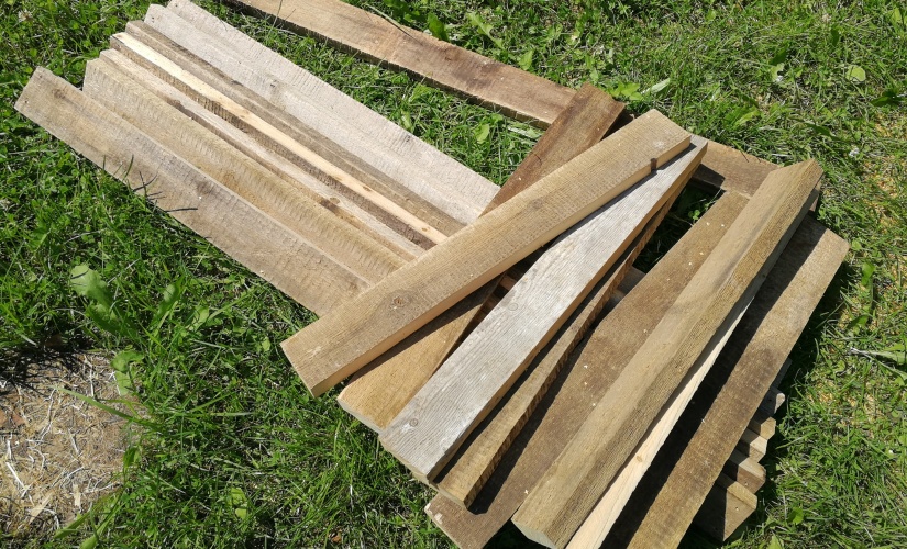 Material, wooden boards